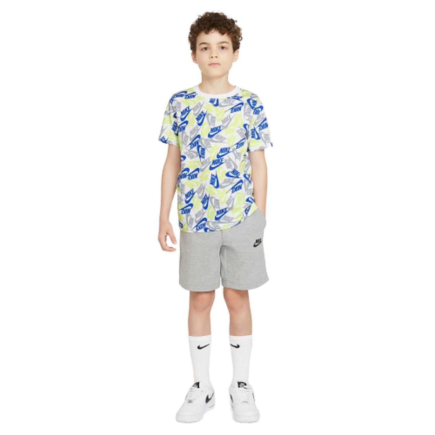 Nike Boys' Sportswear Futura All Over Print T-Shirt (Small, White)