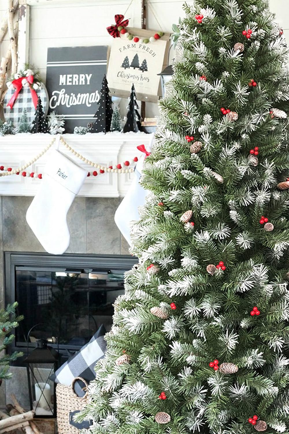 Perfect Holiday 6.5' Frosted Iceland Mixed Pine with Pine Cones/Red Berries | 818 Tips, Dia 40"